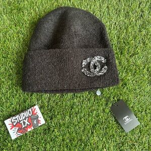 CHANEL Dark Gray Wool Hat with Logo